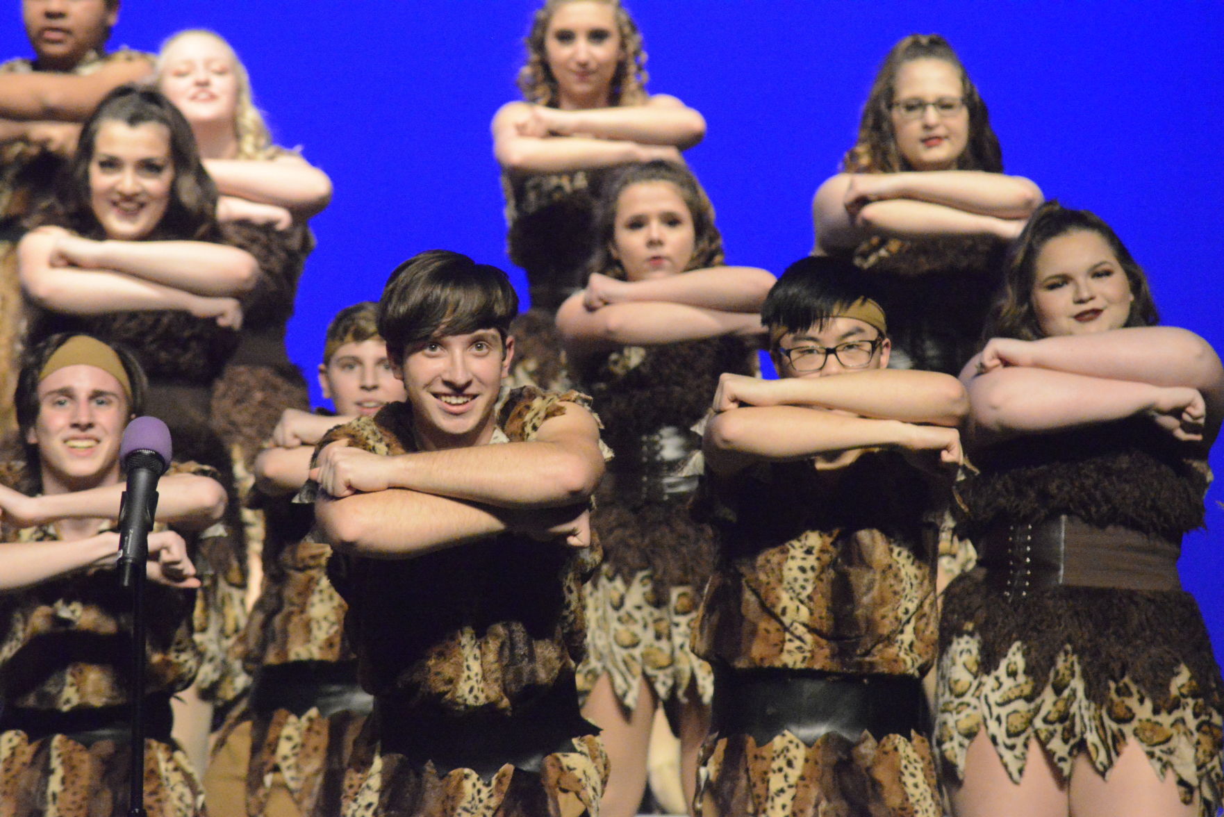 show choirs at bettendorf 020820 1204.JPG